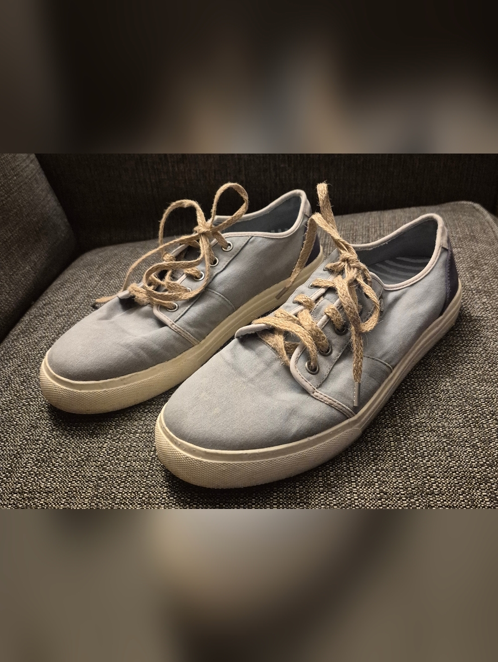 Taos Super Soul Navy Blue Sneakers Size 10